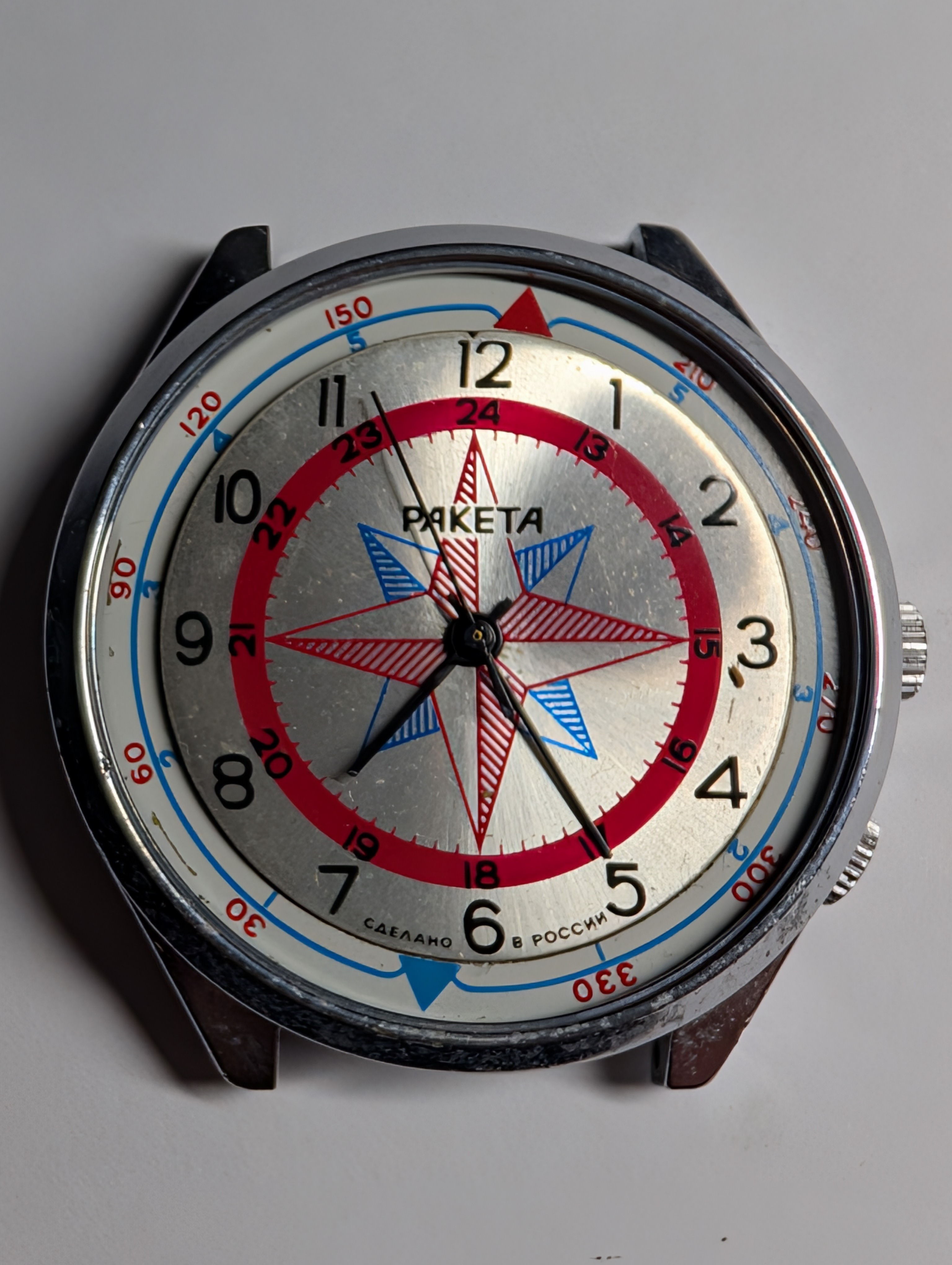 Raketa 2609.H — Côté cadran
