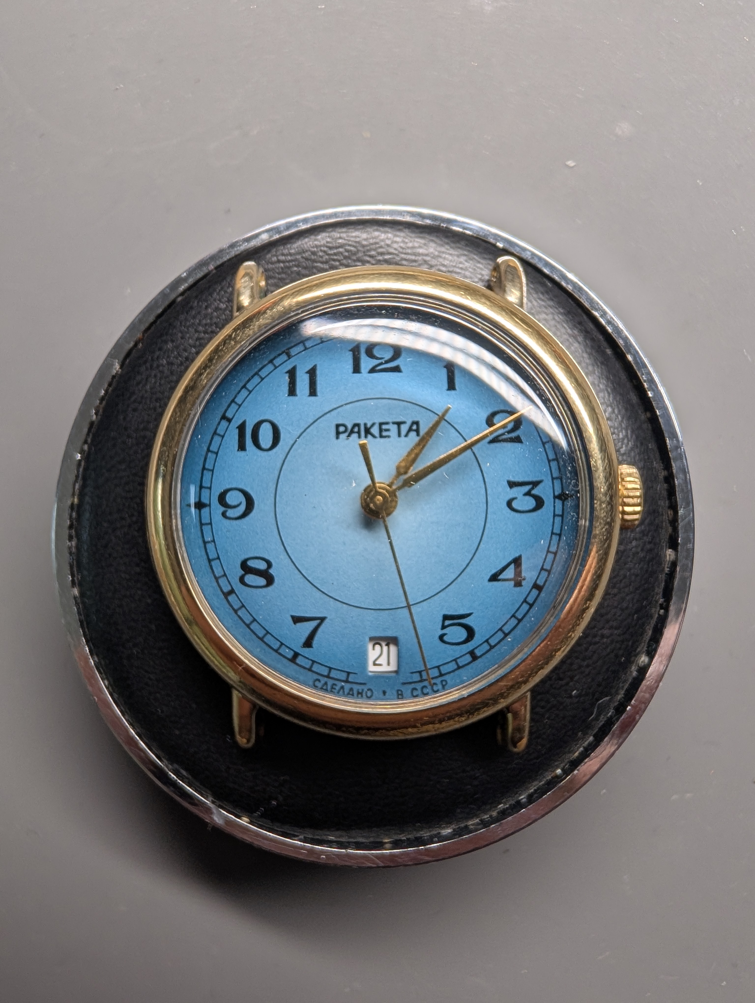 Raketa 2614.H — Côté cadran